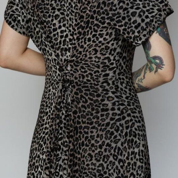Vintage Paco Rabanne Animal Print button up cap sleeve Dress L / Adjustable size - Picture 3 of 7